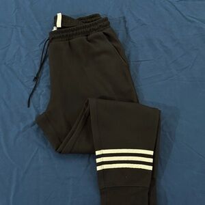 L - Adidas Black Wash Stripe Joggers | Like New